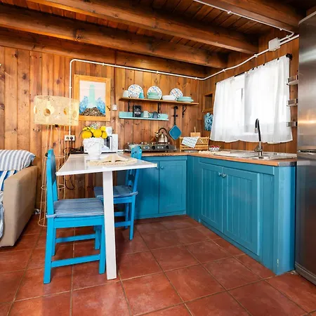 In Front Of Idyllic * Majanicho